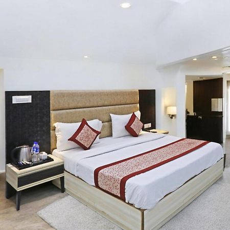 Hotel Almora Inn - Near By Delhi International Airport - With Free Airport Pickup And Drop Нью-Делі Екстер'єр фото