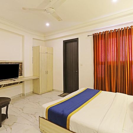 Hotel Almora Inn - Near By Delhi International Airport - With Free Airport Pickup And Drop Нью-Делі Екстер'єр фото