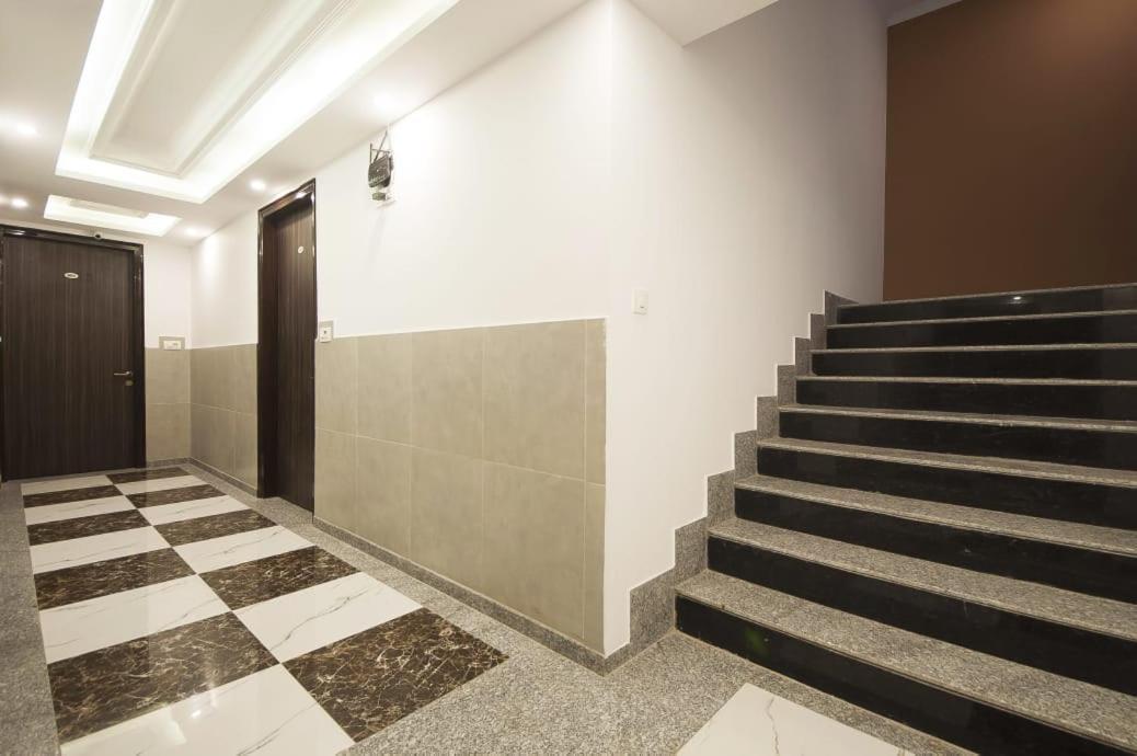 Hotel Almora Inn - Near By Delhi International Airport - With Free Airport Pickup And Drop Нью-Делі Екстер'єр фото